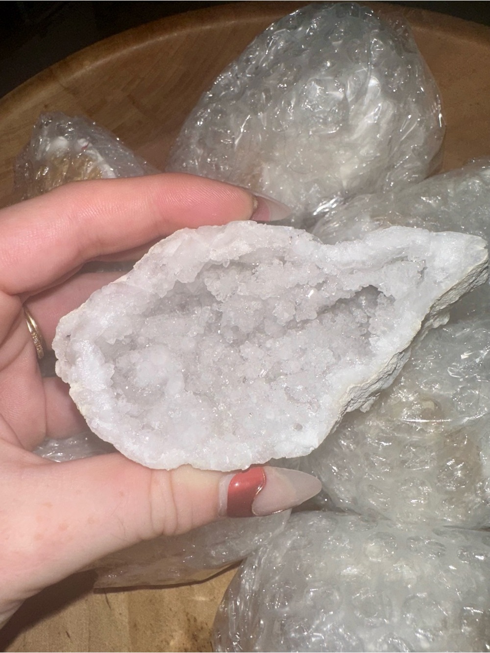 1 Mystery White Quartz Crystal Geode: Cracked